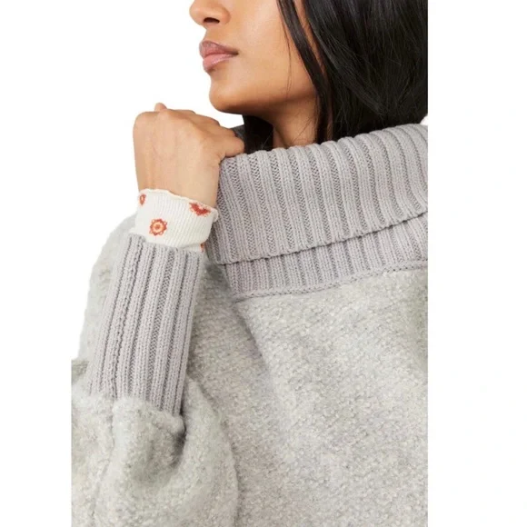 Free People Milo Tunic Sweater Heather Grey NWT Medium - Picture 6 of 14